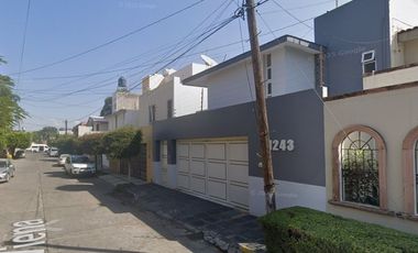 VENTA DE CASA VIENA NUEVA LUNETA ZAMORA DE HIDALGO