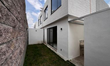 Casa en Venta | Villas del Campo – Modelo Burdeos, Calimaya