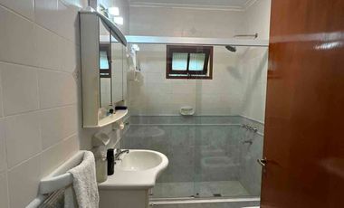 VENTA HERMOSA CASA DE CATEGORÍA, DISEÑO Y CALIDAD SUPERIOR EN SANTO TOMÉ