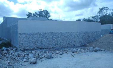 Casa de una planta autosustentable, en oportunidad, paneles solares,