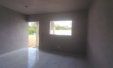 Casa de una planta autosustentable, en oportunidad, paneles solares,