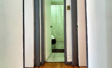 Se Vende Amplio Departamento Clásico, Santiago. Piso Parqué