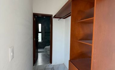 a 2 cuadras del Boulevard, en el Morro boca del rio, Ver.