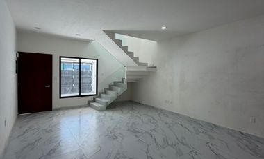 a 2 cuadras del Boulevard, en el Morro boca del rio, Ver.