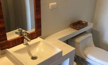 Casa de venta frente al mar en La Entrada