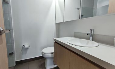 Venta de apartamento en el Poblado, Castropol