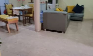 VENTA DE CASA EN PENJAMO.  3 HABITACIONES ( 2 EN PB). ESPACIOS AMPLIOS ZONA CORRAL DE PIEDRA.