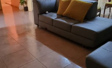 VENTA DE CASA EN PENJAMO.  3 HABITACIONES ( 2 EN PB). ESPACIOS AMPLIOS ZONA CORRAL DE PIEDRA.