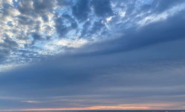 Departamento a pasos de la playa Cornely 7-2