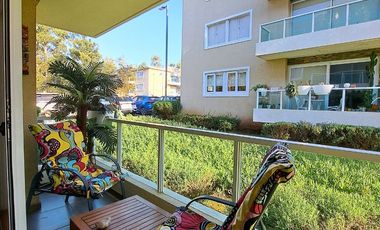 Sincrónica propiedades VENDE hermoso departamento a solo 3 minutos de la playa las candelas, Algarrobo