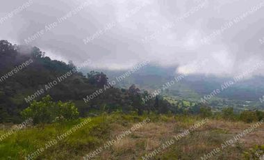 ✨ Paraíso Natural con Cascada junto al Parque Chicaque – Ideal para Glamping y Turismo Ecológico