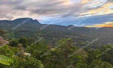 ✨ Paraíso Natural con Cascada junto al Parque Chicaque – Ideal para Glamping y Turismo Ecológico