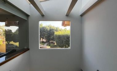 CASA EN RENTA EN METEPEC CON AMPLIO JARDIN