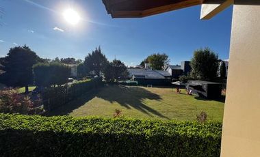 CASA EN RENTA EN METEPEC CON AMPLIO JARDIN