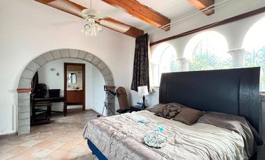 CASA ESTILO MEXICANO EN LOMAS DE COCOYOC