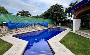 CASA ESTILO MEXICANO EN LOMAS DE COCOYOC