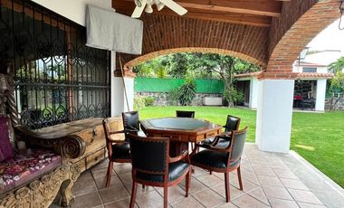 CASA ESTILO MEXICANO EN LOMAS DE COCOYOC