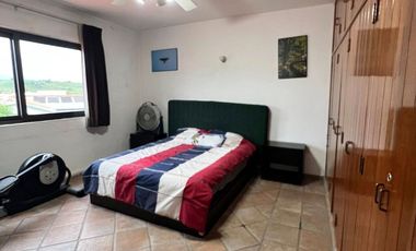 CASA ESTILO MEXICANO EN LOMAS DE COCOYOC