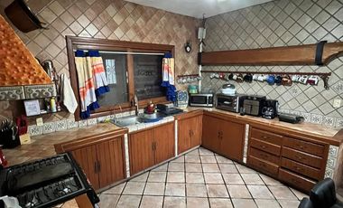 CASA ESTILO MEXICANO EN LOMAS DE COCOYOC