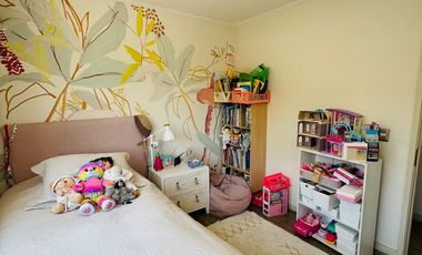 VENTA CASA CHAMISERO, CERCANA A COLEGIO ALIANZA FRANCESA Y AUTOPISTA NOR ORIENTE