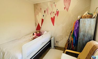 VENTA CASA CHAMISERO, CERCANA A COLEGIO ALIANZA FRANCESA Y AUTOPISTA NOR ORIENTE