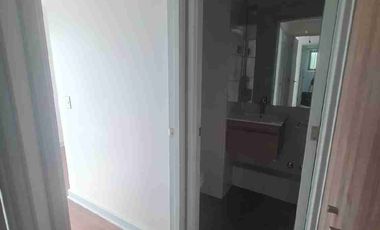 Arriendo de departamento tres dormitorios.