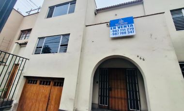 VENTA DE CASA COMO TERRENO- SAN ISIDRO