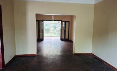 VENTA DE CASA COMO TERRENO- SAN ISIDRO