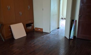 VENTA DE CASA COMO TERRENO- SAN ISIDRO