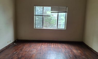 VENTA DE CASA COMO TERRENO- SAN ISIDRO