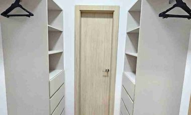 HERMOSA SUITE DE ALQUILER KM 2.5 VÍA SAMBORONDÓN - URB SAN BERNARDO 3.