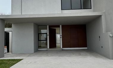CASA EN VENTA EN LOMAS DEL DORADO RIVIERA VERACRUZANA | ARLETTE FLORES