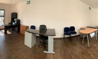 RENTA EDIFICIO COMERCIAL CON SALÓN DE CAPACITACIONES EN COLINAS DEL CIMATARIO, QRO. VR14A