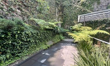 En venta, casa en Lomas Altas, Miguel Hidalgo, Ciudad de México