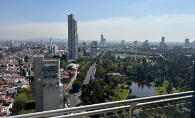 RENTO PENT HOUSE EN VISTA DEL ARTE ZONA ANGELÓPOLIS PARQUE DEL ARTE $22,000 CON 2 RECÁMARAS Y ROOF GARDEN PRIVADO