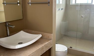 RENTO PENT HOUSE EN VISTA DEL ARTE ZONA ANGELÓPOLIS PARQUE DEL ARTE $22,000 CON 2 RECÁMARAS Y ROOF GARDEN PRIVADO