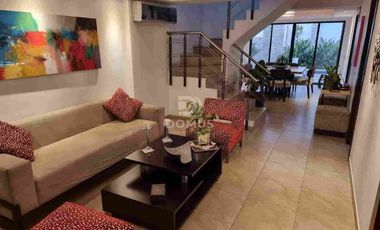 VENTA CASA- EXCELENTES ACABADOS