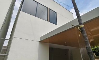 Rumah BARU dan CANTIK perpaduan Industrial Desain dan Tropical Modern di Riung sayap Margahayu Raya Metro Bandung dijual