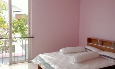 Disewakan RUMAH MEWAH 2 Lantai siap huni !! Pakuwon City Cluster Palm Beach