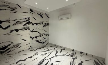 Casa en venta en Rinconada Colonial Apodaca NL con alberca y área de asador.