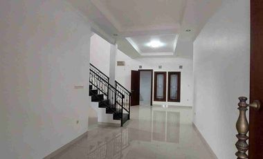 Rumah View Gunung Di Bukit Pamoyanan Hijau Bogor Udara Sejuk