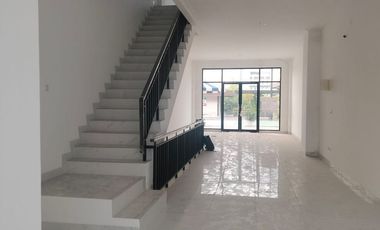 DISEWA RUKO GANDENG EBONY SEA BATAVIA