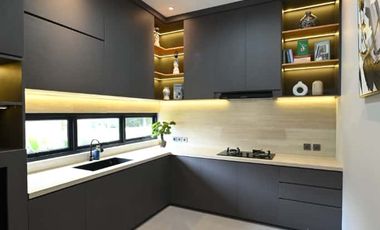 Dijual Cepat Rumah Bangunan Mandiri di Kencana Loka BSD