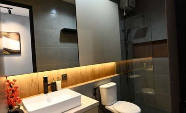 Dijual Cepat Rumah Bangunan Mandiri di Kencana Loka BSD