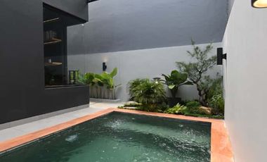 Dijual Cepat Rumah Bangunan Mandiri di Kencana Loka BSD