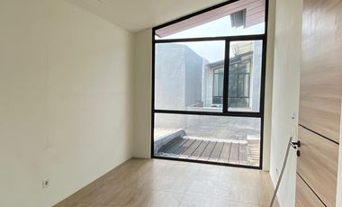 Disewakan Murah Rumah di Cendana Icon Lippo Karawaci