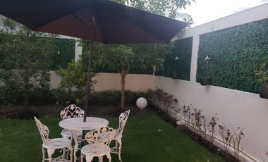 Amplia casa en venta sector Nayón Bajo a 10 minutos de Cumbayá