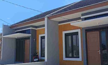 Tersedia Harga Promo Rumah Murah Bandung Legalitas SHM Lokasi Strategis Jalan Utama 12 Meter