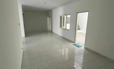 Dikontrakan Rumah 2 Lantai di Tengah Kota Jogja Kondisi Bagus