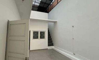 Dikontrakan Rumah 2 Lantai di Tengah Kota Jogja Kondisi Bagus